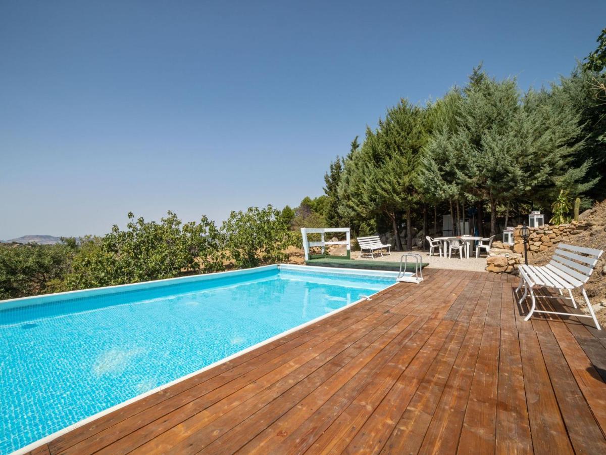 Belvilla By Oyo Modern In With Pool